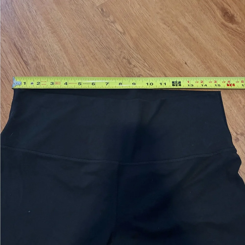 lululemon athletica Black Leggings - Picture 3 of 4